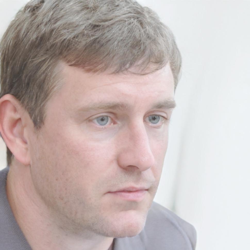 Retrato profesional del instructor Teodoro Balaguer